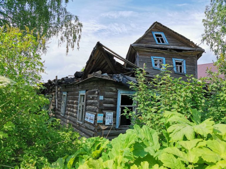 Снос домов и построек в Санкт-Петербурге и Ленинградской области